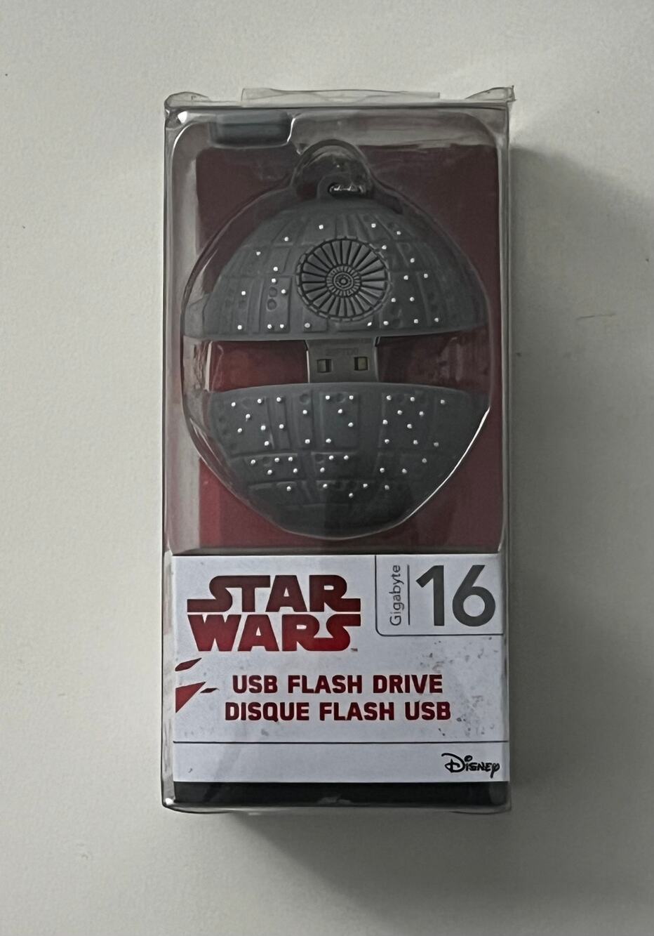 NEW Star Wars Death Star 16 GB USB Flash Drive